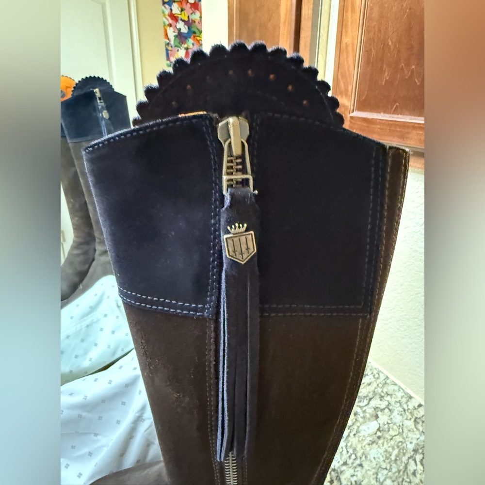 Fairfax and Favor Regina mid healed chocolate and navy blue suede boots Size 11 - Picture 5 of 10